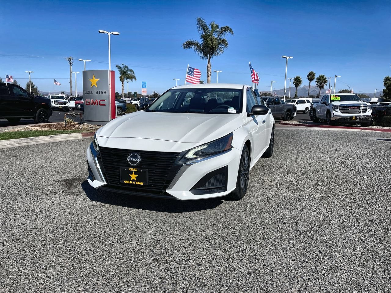 2025 Nissan Altima SV