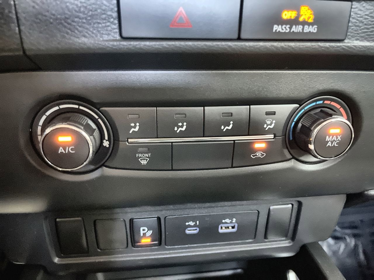 2022 Nissan Frontier SV