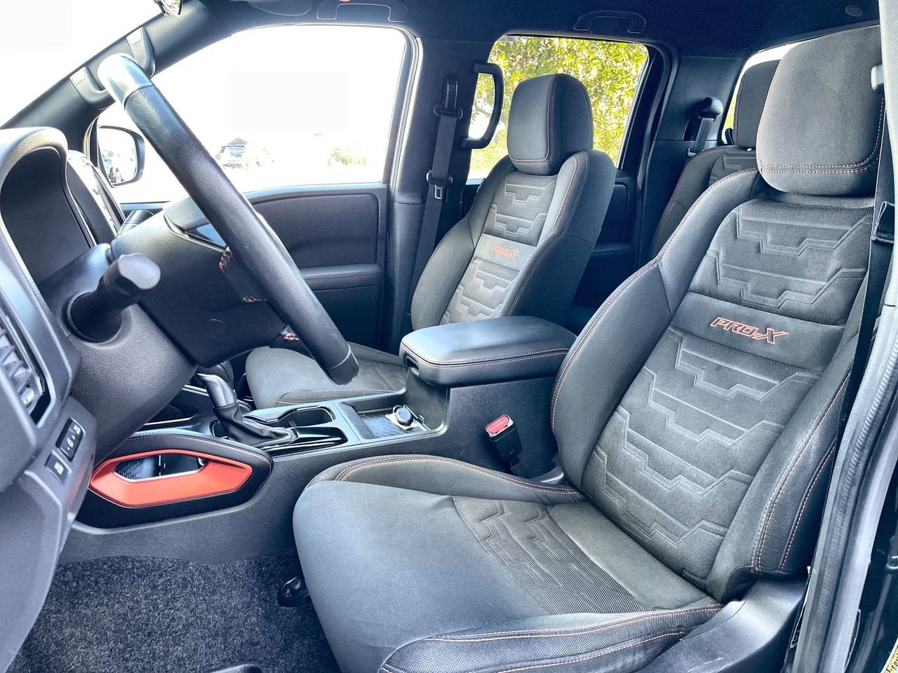 2023 Nissan Frontier PRO-X