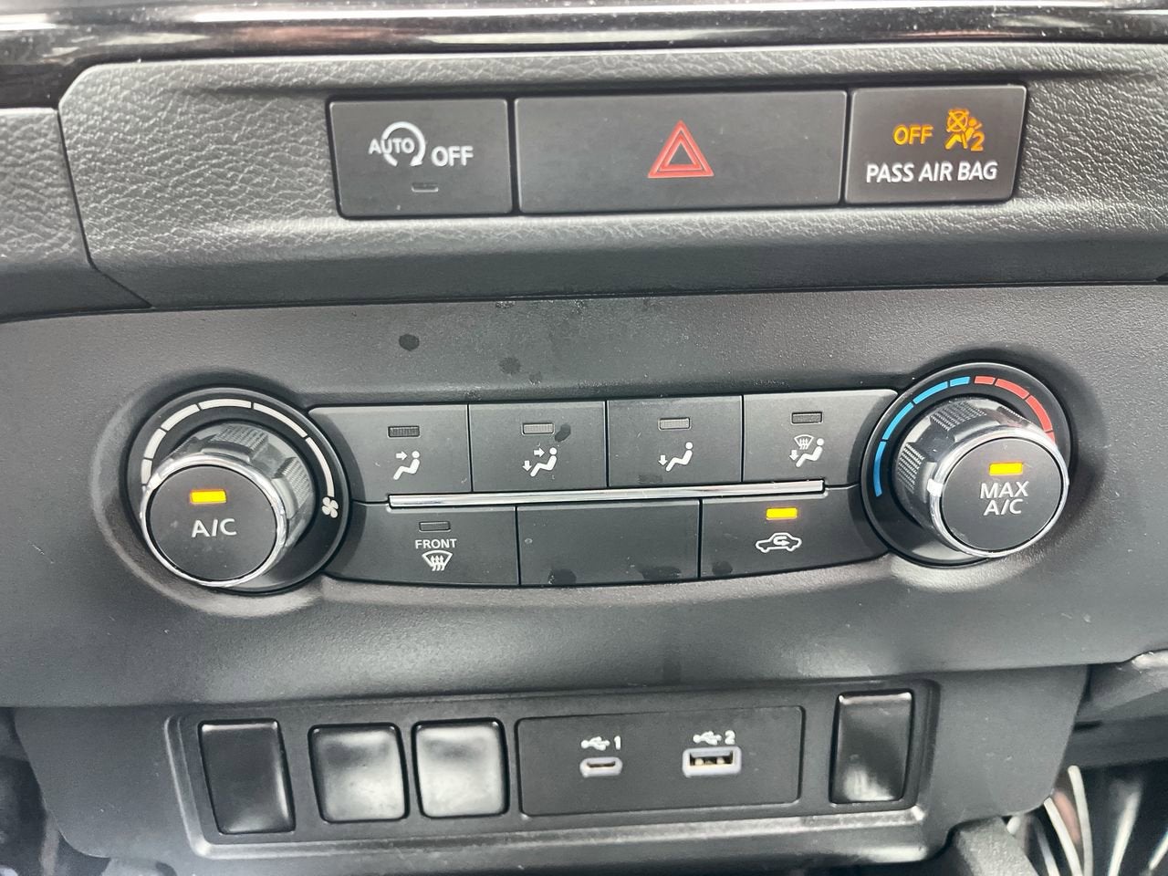 2023 Nissan Frontier SV