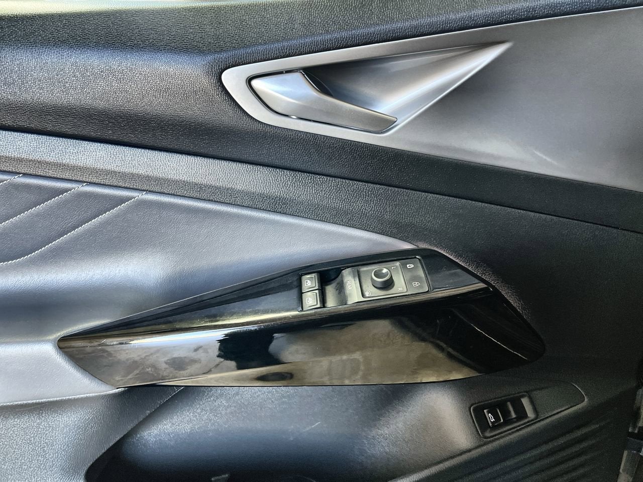 2023 Volkswagen ID.4 S