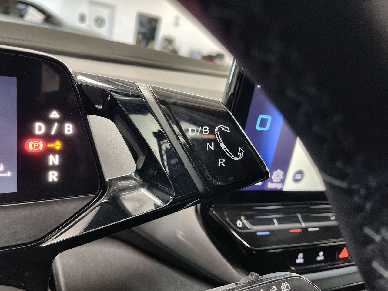 2023 Volkswagen ID.4 S