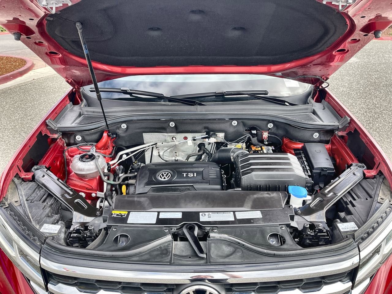 2020 Volkswagen Atlas Cross Sport 2.0T SE w/Technology