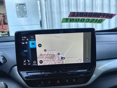 2023 Volkswagen ID.4 Pro
