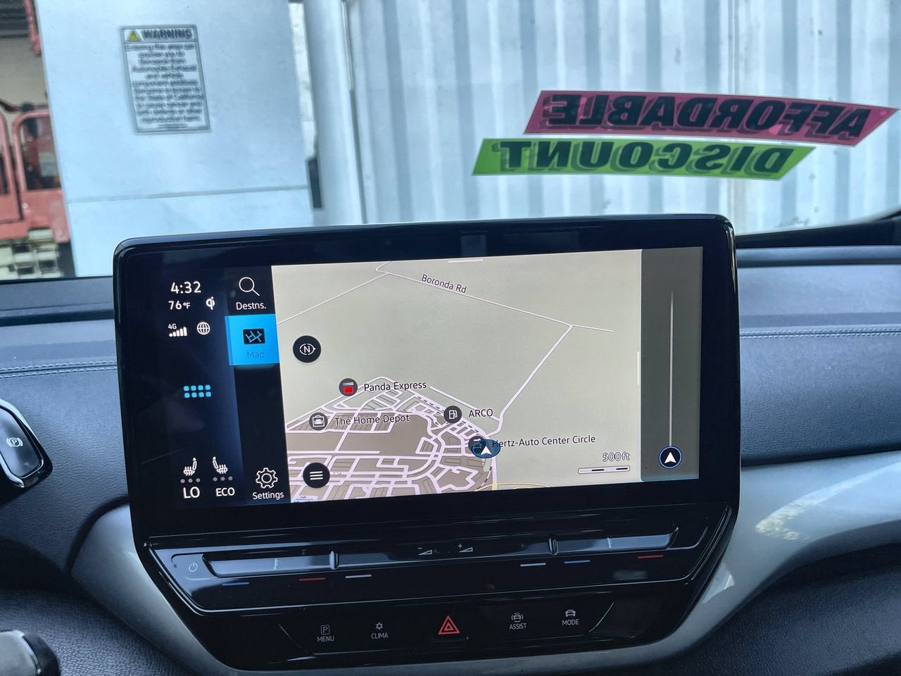2023 Volkswagen ID.4 Pro