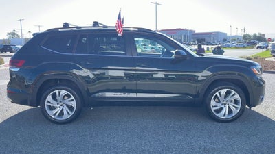 2022 Volkswagen Atlas 3.6L V6 SE w/Technology