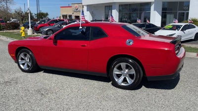 2016 Dodge Challenger SXT