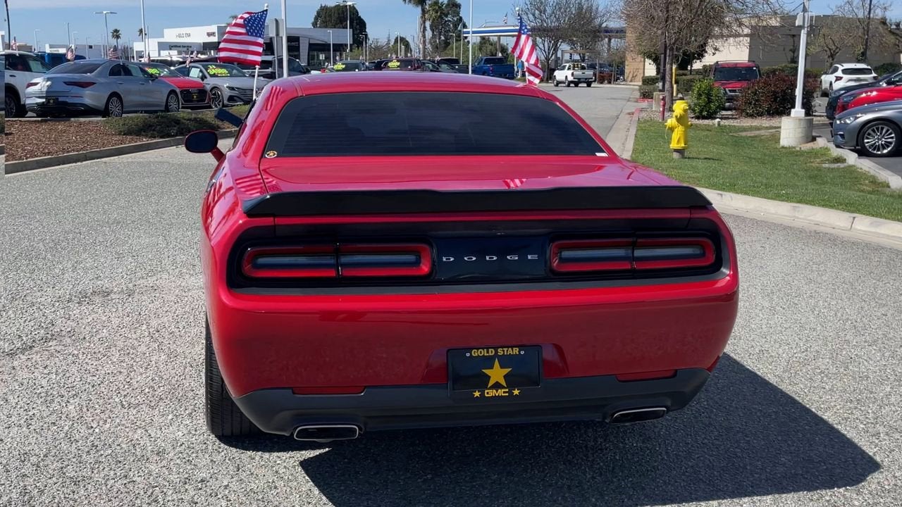 2016 Dodge Challenger SXT
