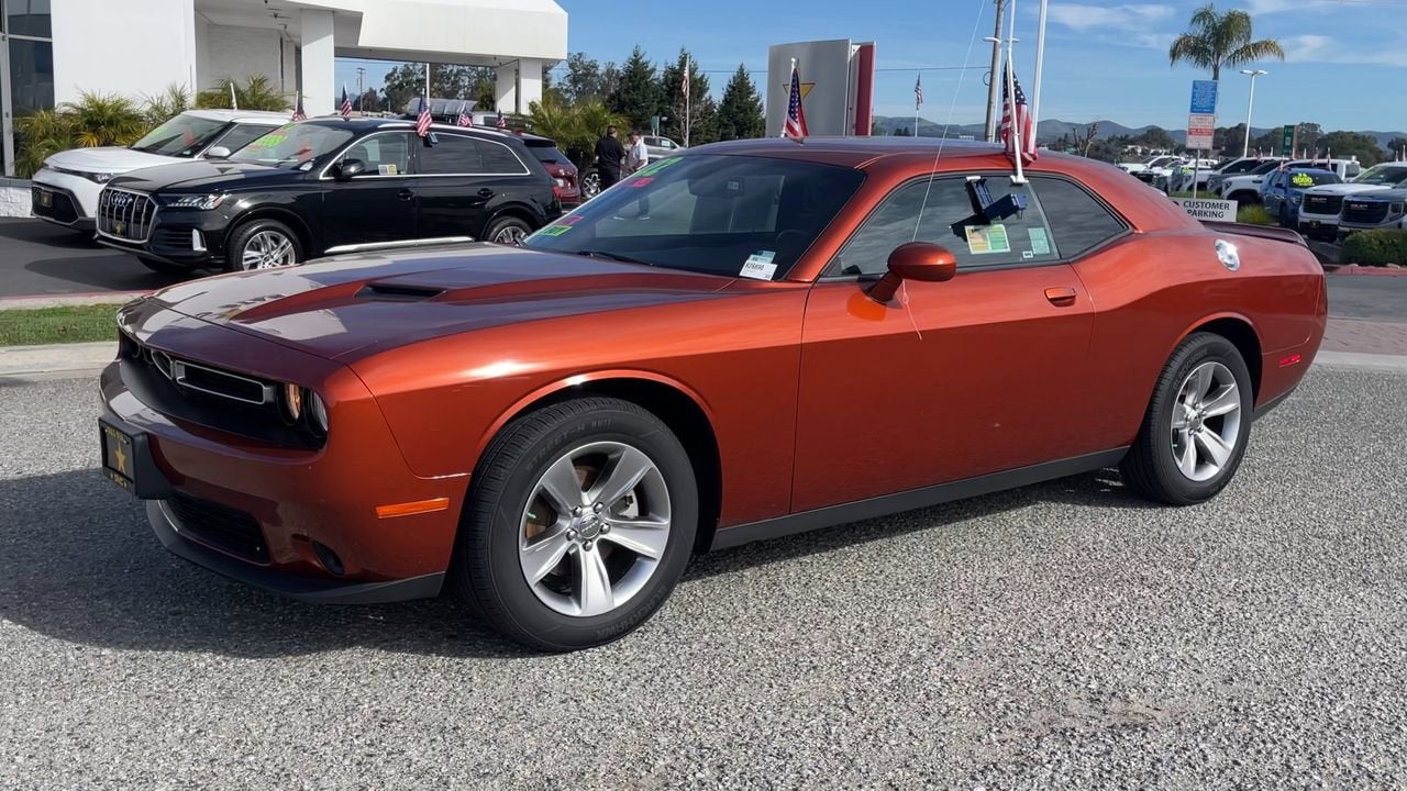 2022 Dodge Challenger SXT