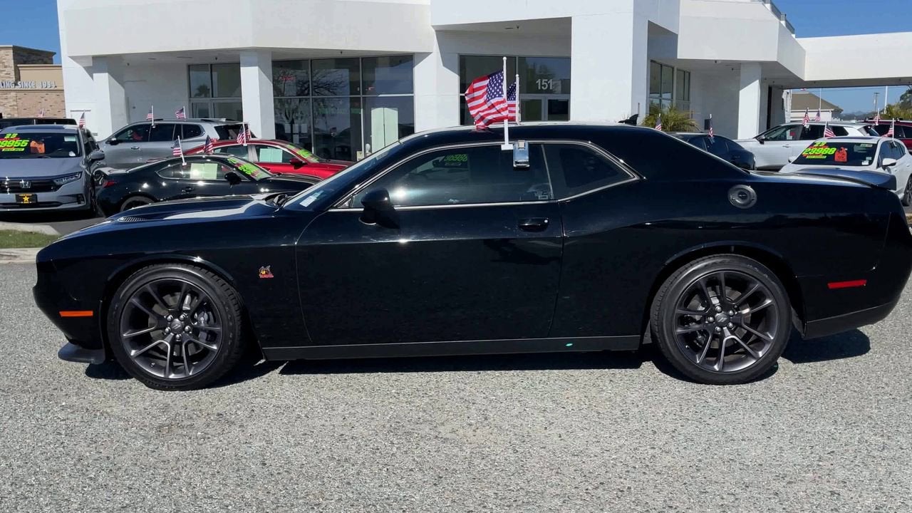 2022 Dodge Challenger R/T Scat Pack