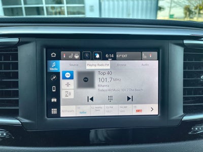 2024 Chrysler Voyager LX