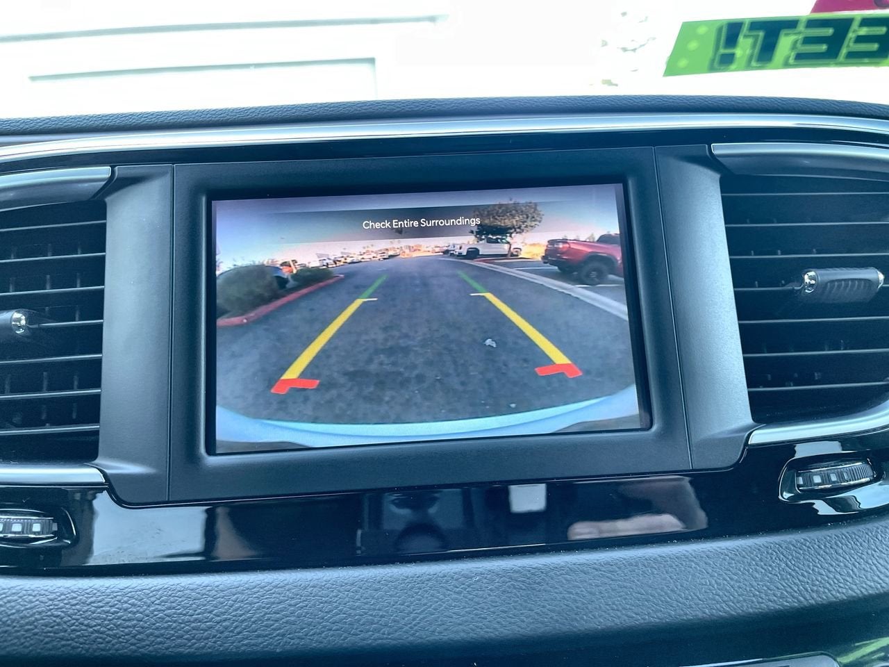 2024 Chrysler Voyager LX