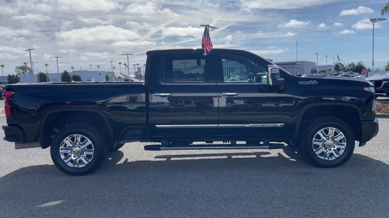 2024 Chevrolet Silverado 3500 HD High Country