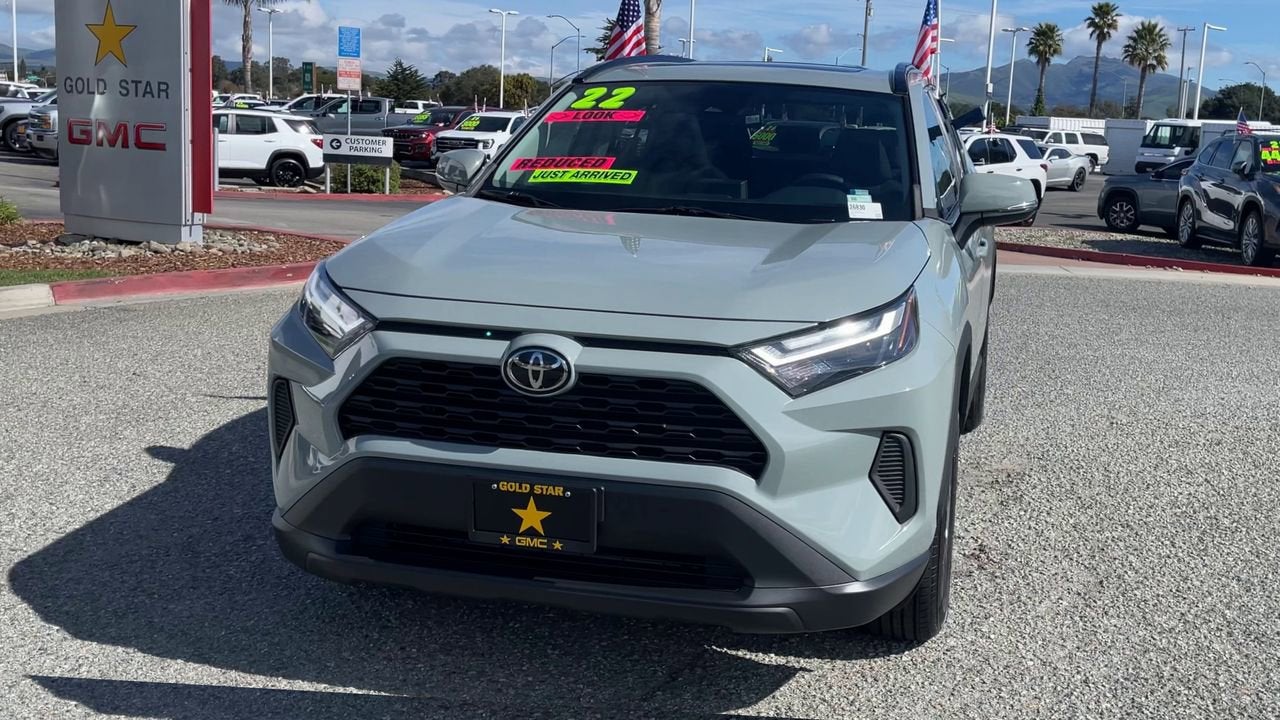 2022 Toyota RAV4 XLE