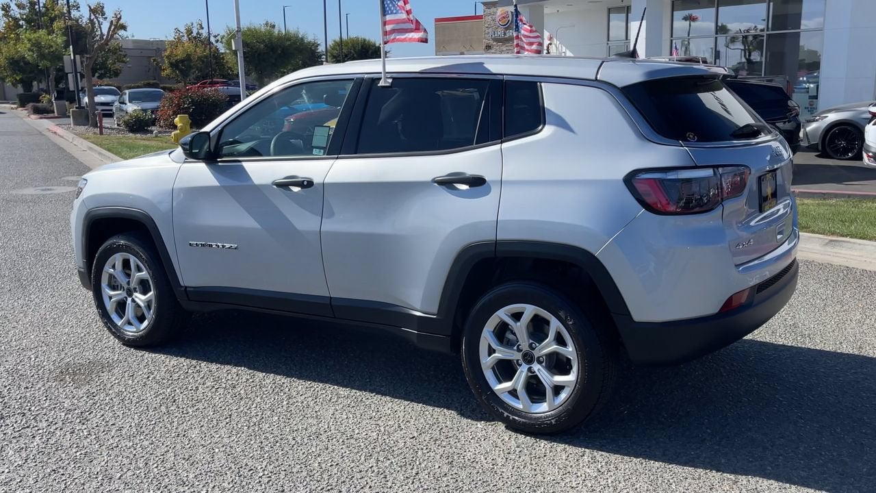 2025 Jeep Compass Sport