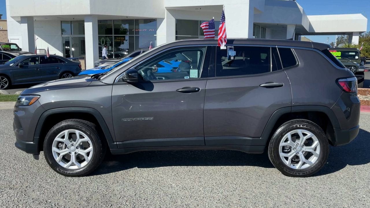 2024 Jeep Compass Sport