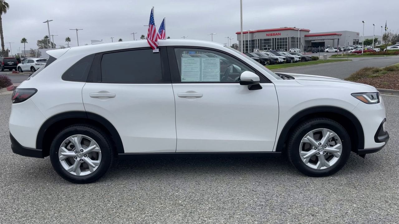 2025 Honda HR-V LX