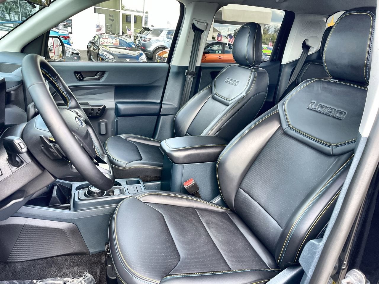 2025 Ford Maverick Lobo Standard