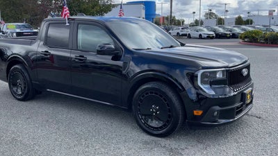 2025 Ford Maverick Lobo Standard