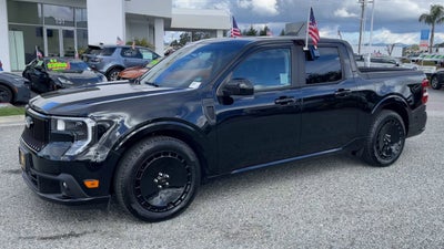 2025 Ford Maverick Lobo Standard