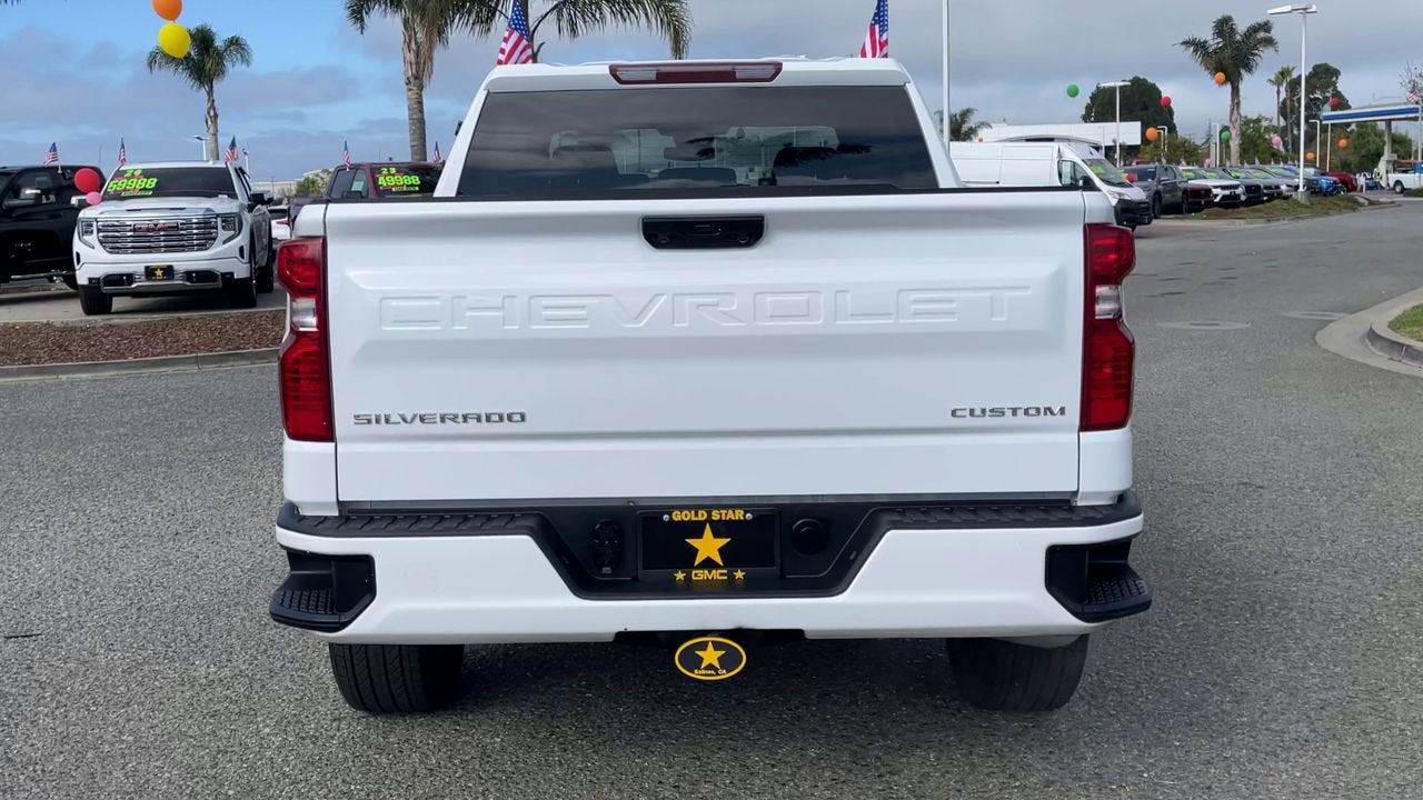 2026 Chevrolet Silverado 1500 Custom