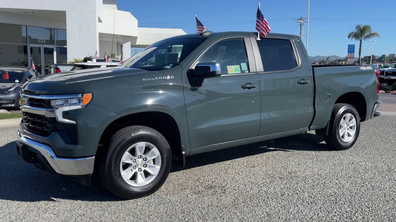 2025 Chevrolet Silverado 1500 LT