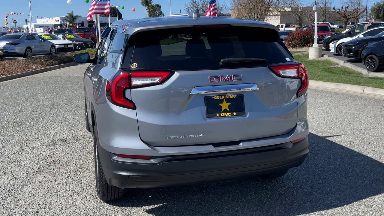 2024 GMC Terrain SLE