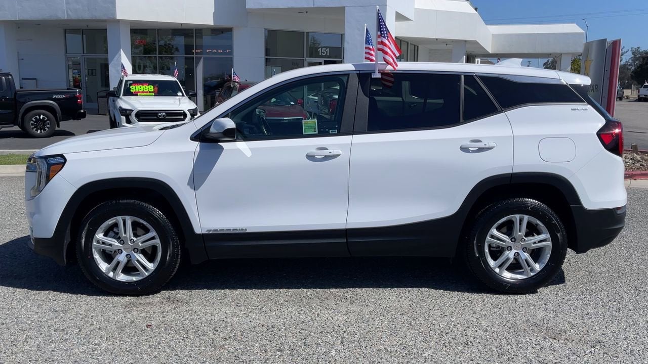 2024 GMC Terrain SLE