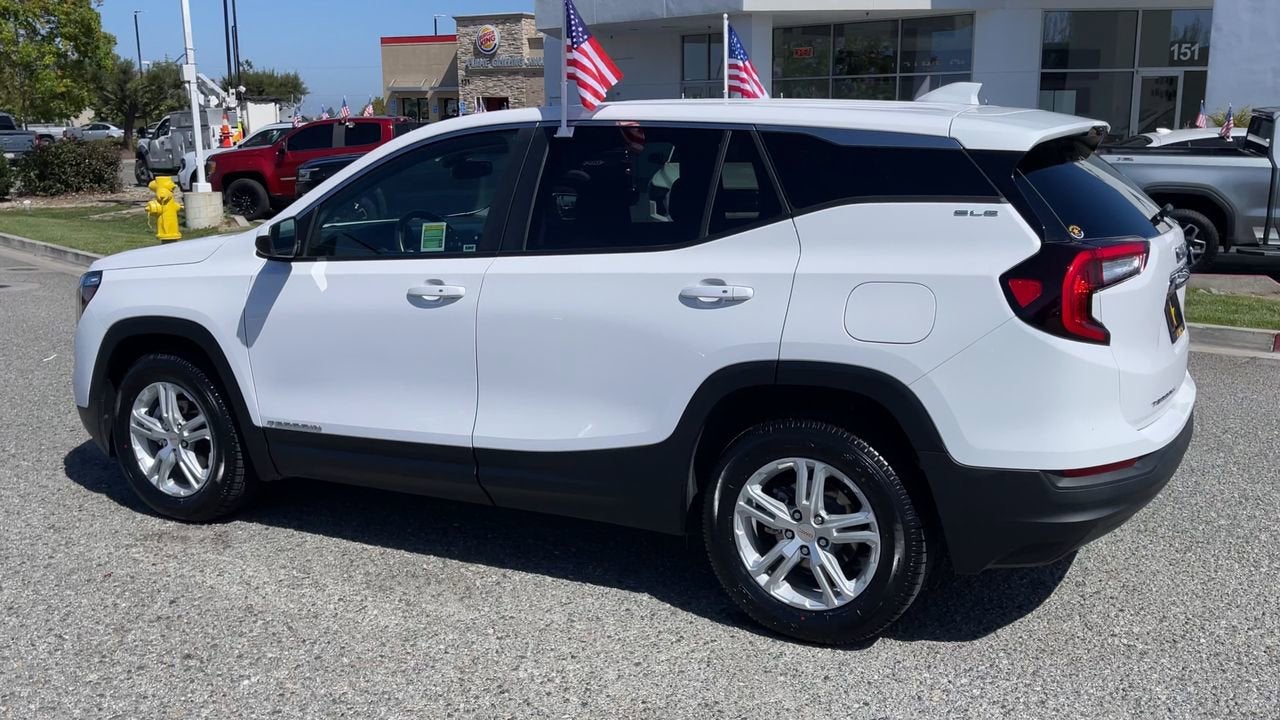 2024 GMC Terrain SLE