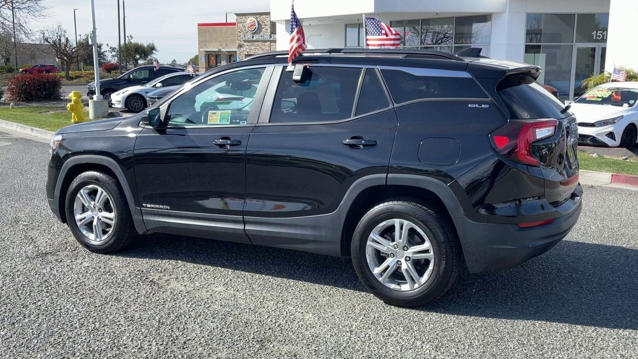 2022 GMC Terrain SLE