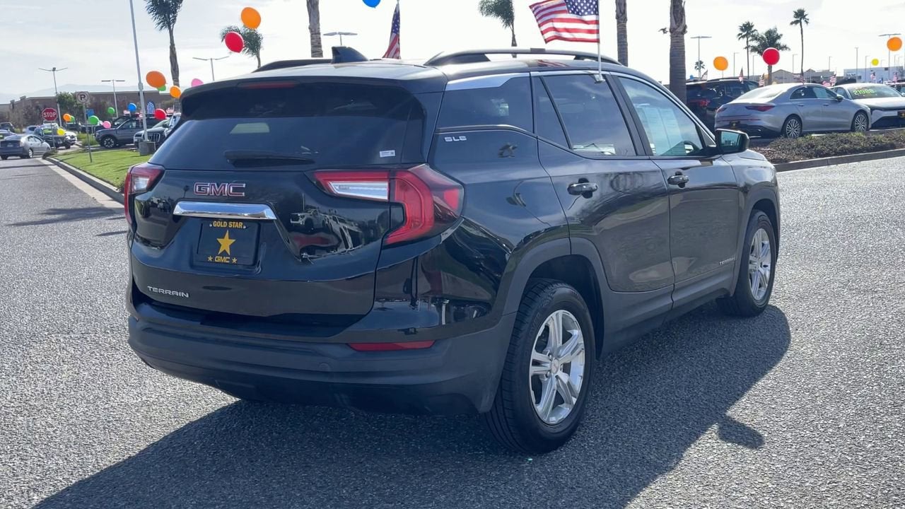 2022 GMC Terrain SLE