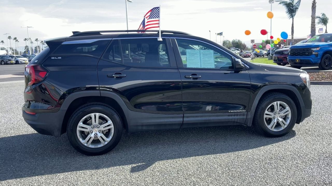 2022 GMC Terrain SLE