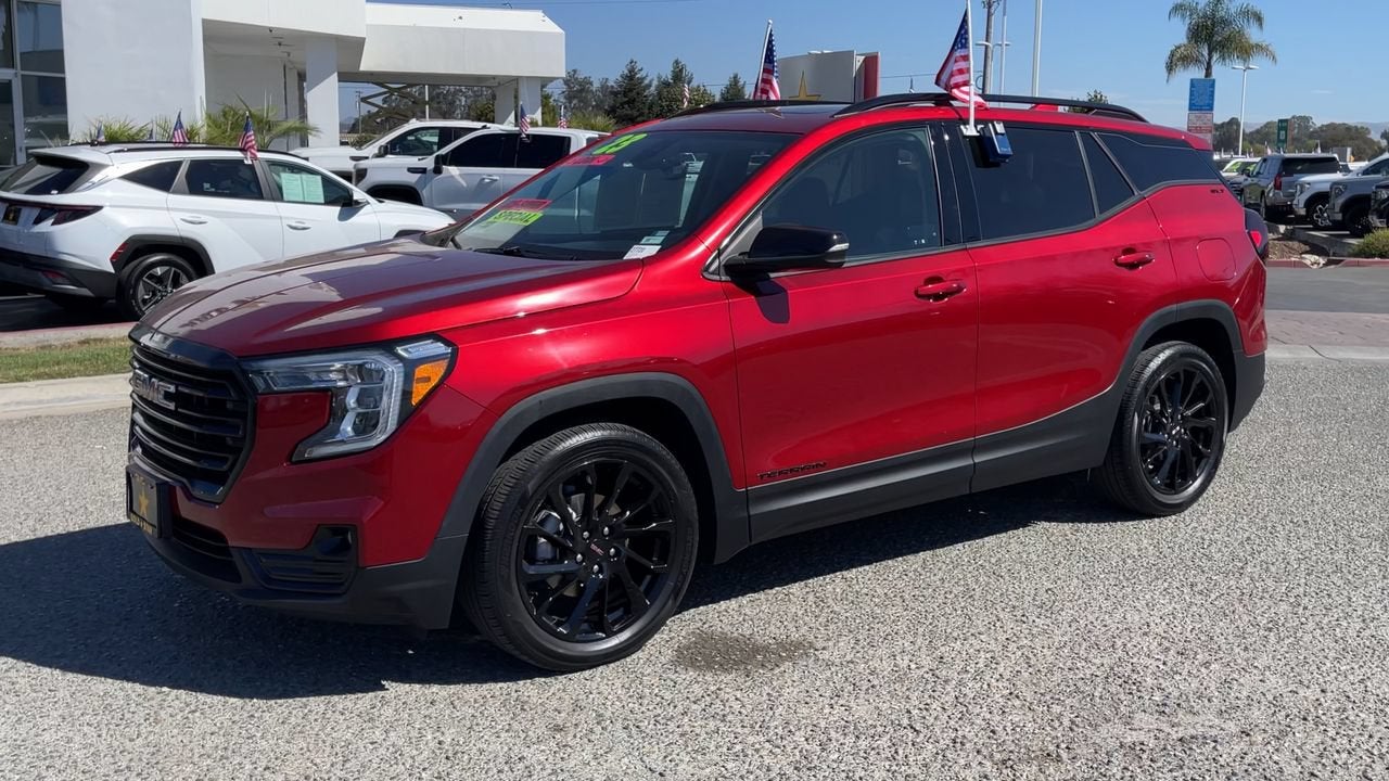 2023 GMC Terrain SLT