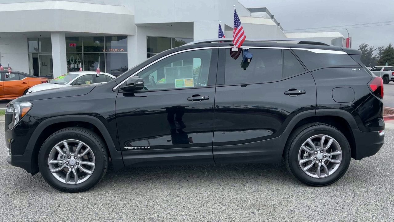 2022 GMC Terrain SLT