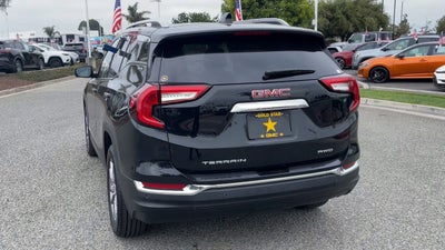 2022 GMC Terrain SLT