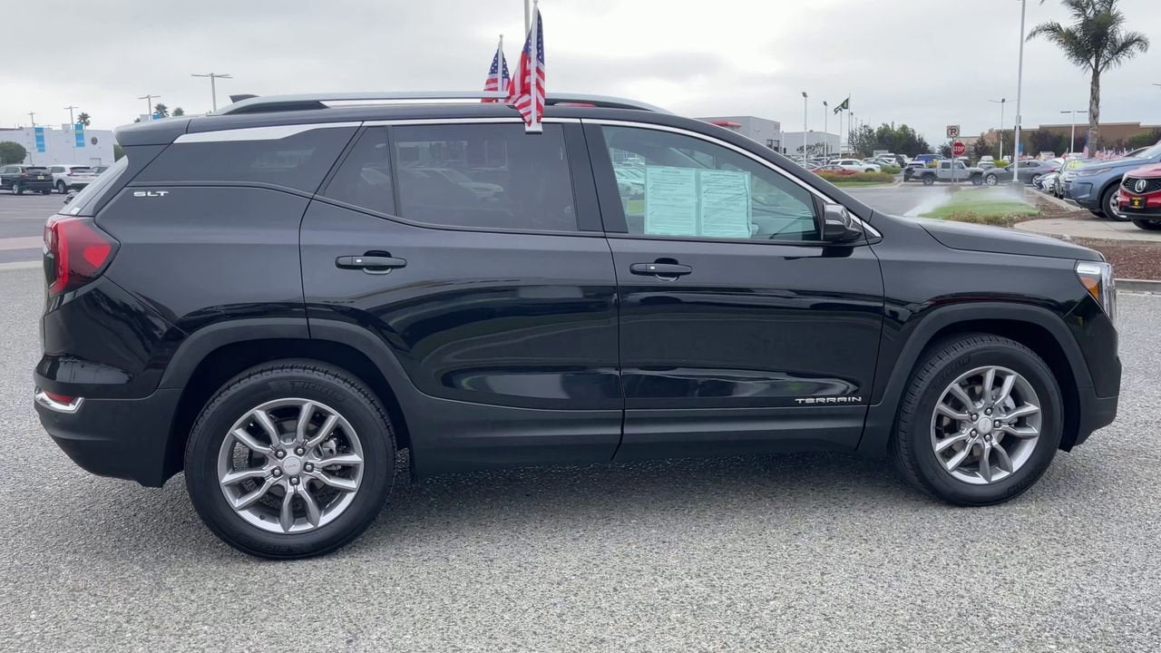 2022 GMC Terrain SLT