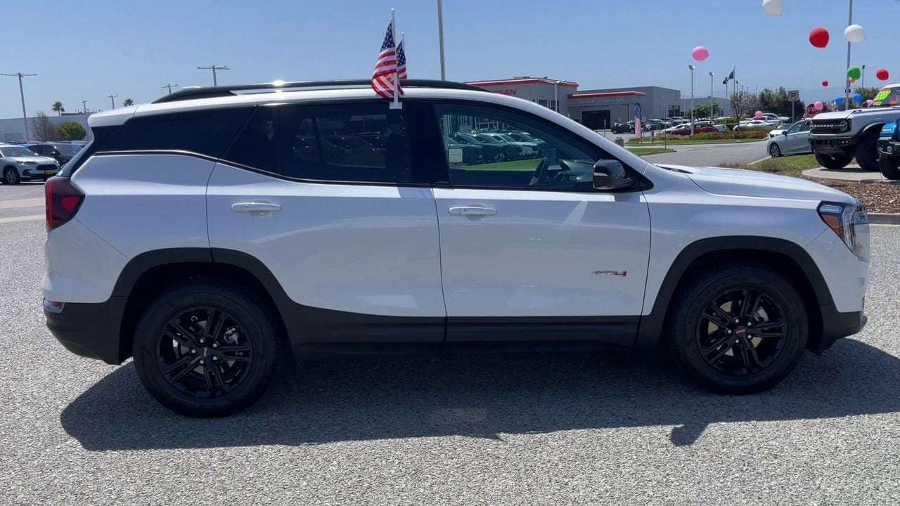 2024 GMC Terrain AT4