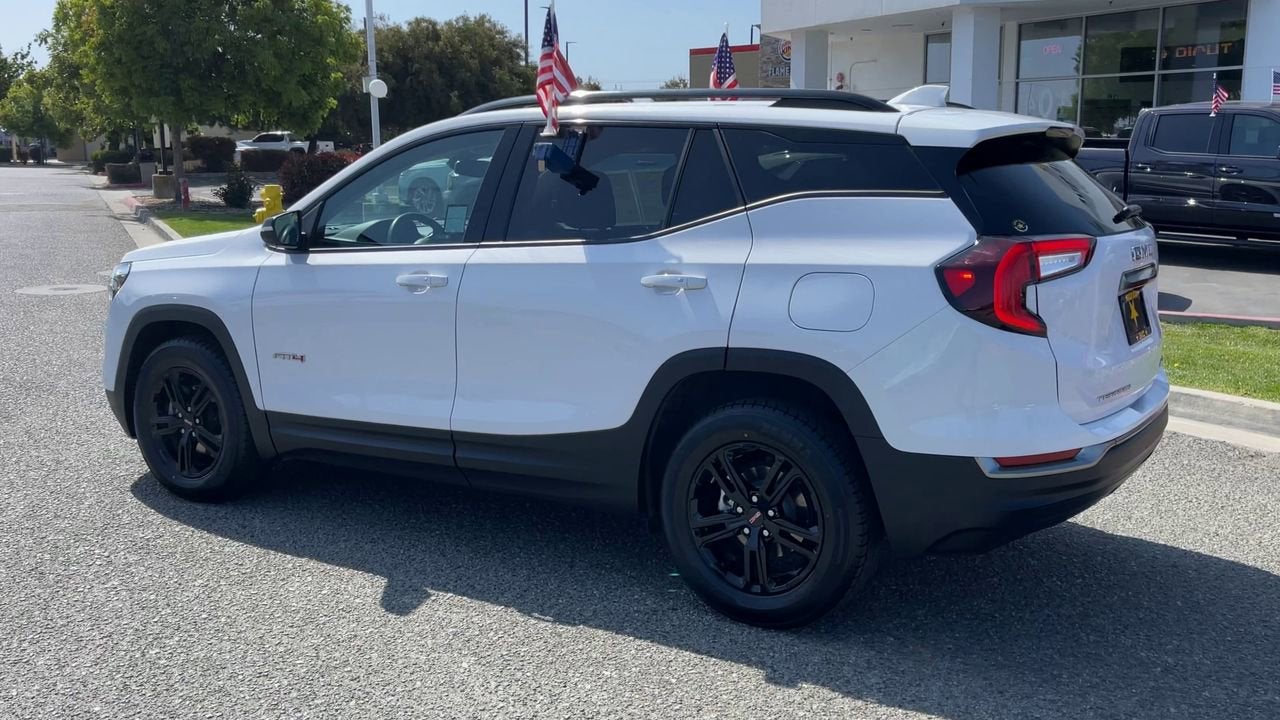 2023 GMC Terrain AT4