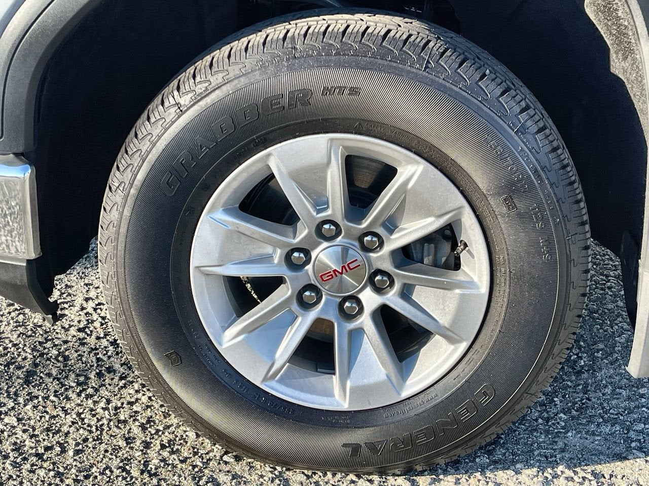 2024 GMC Sierra 1500 SLE