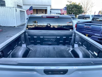 2024 GMC Sierra 1500 SLE