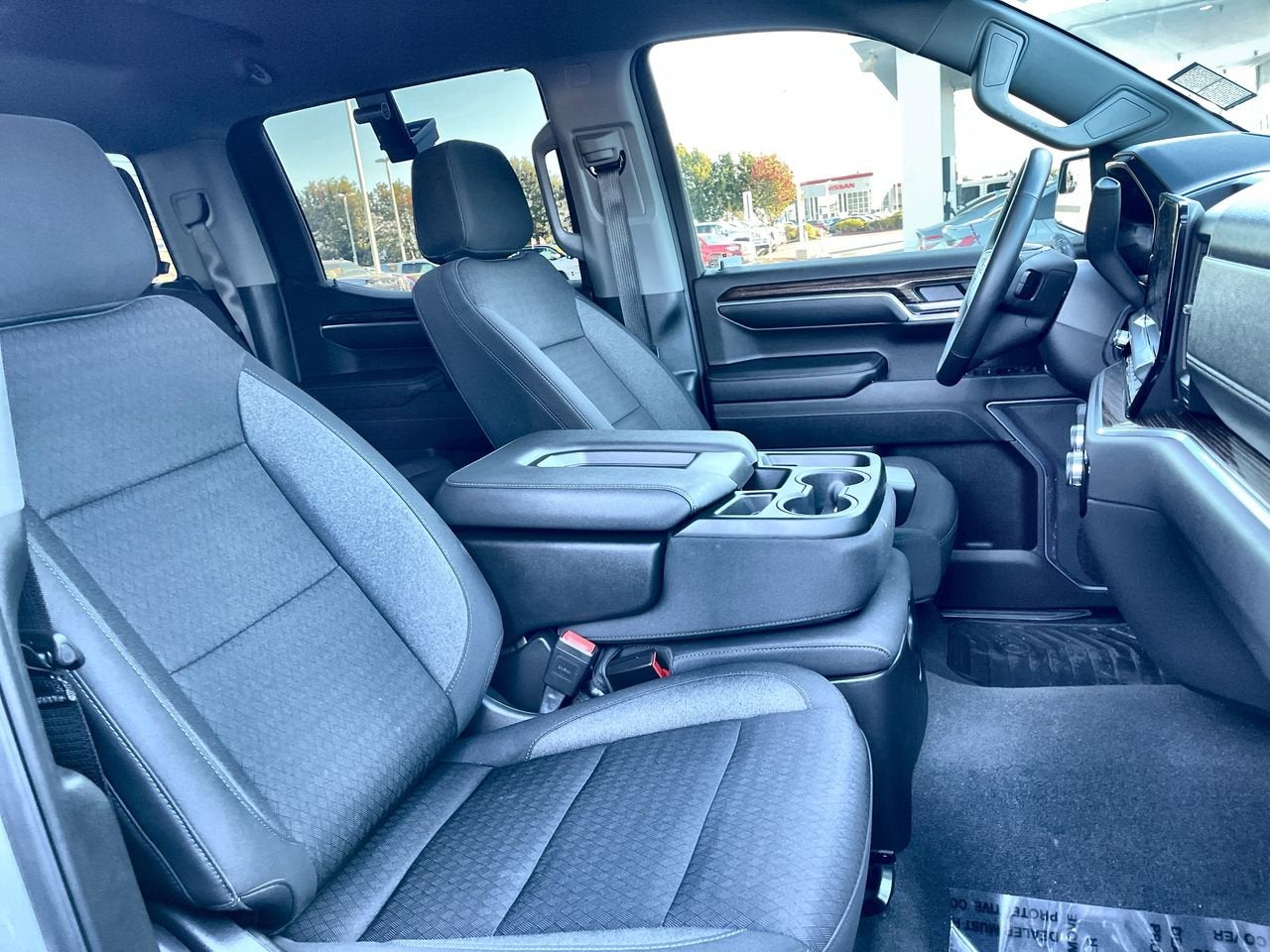 2024 GMC Sierra 1500 SLE