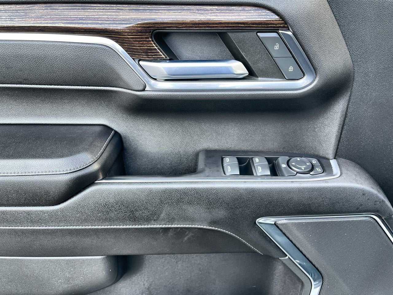 2023 GMC Sierra 1500 SLE