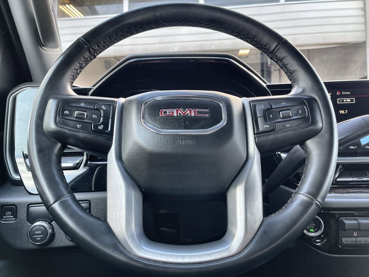 2023 GMC Sierra 1500 SLE