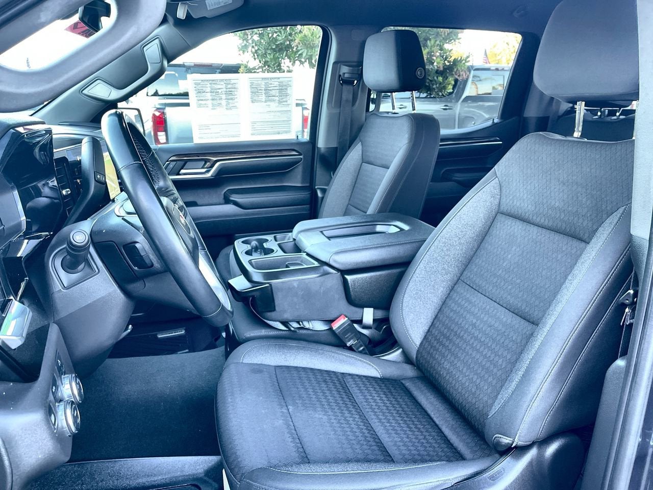 2023 GMC Sierra 1500 SLE