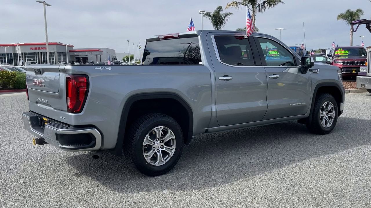 2025 GMC Sierra 1500 SLT