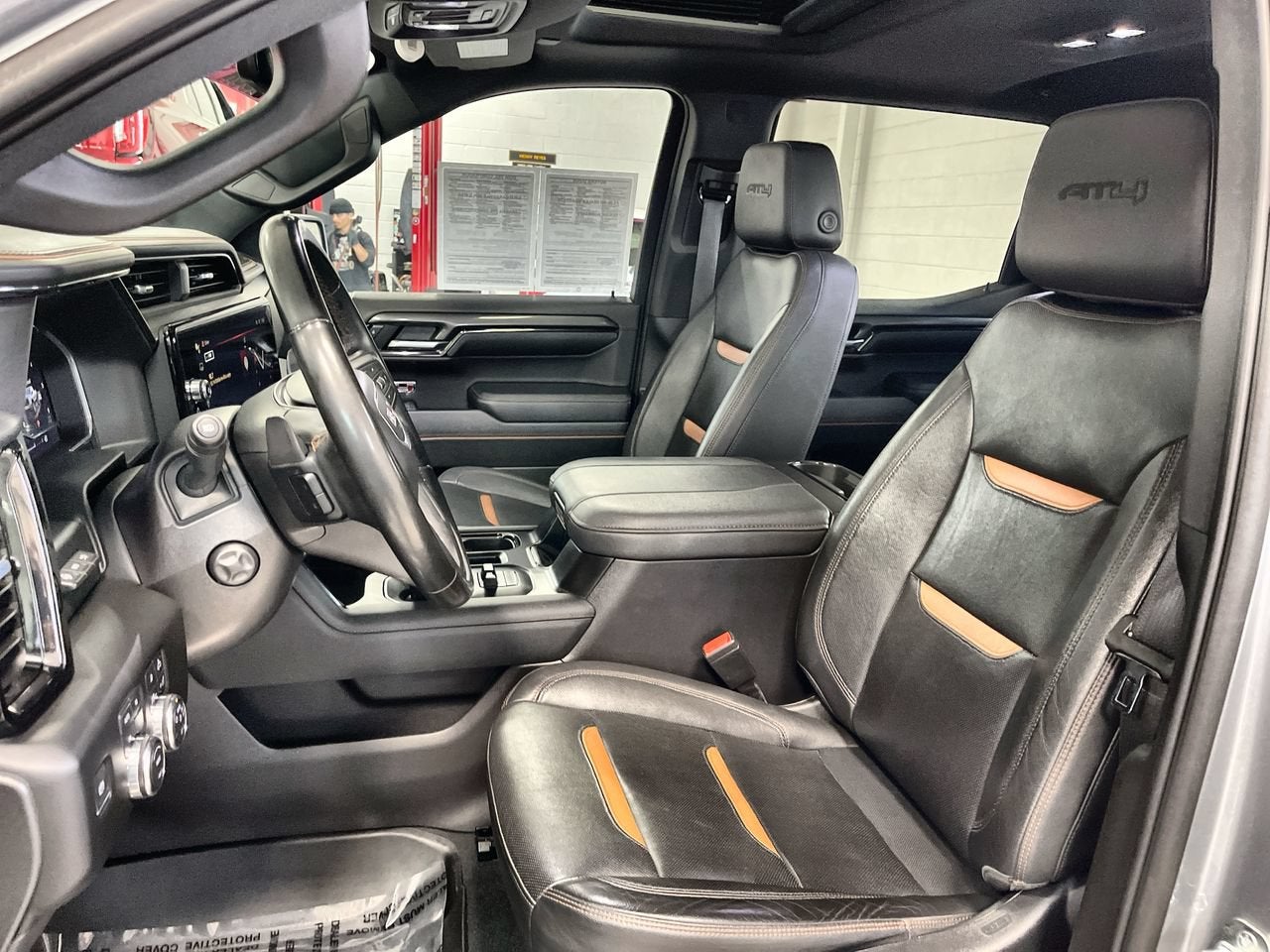 2023 GMC Sierra 1500 AT4