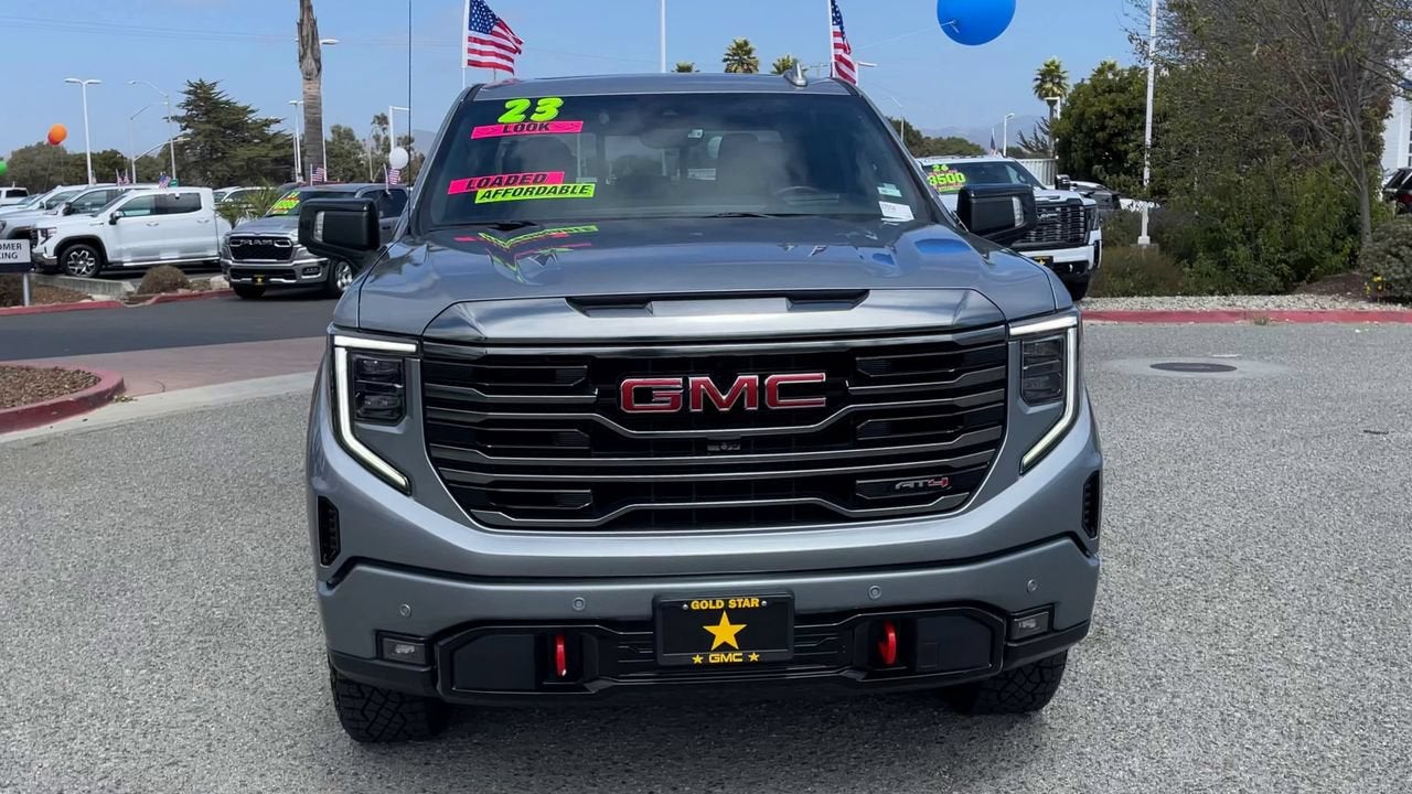 2023 GMC Sierra 1500 AT4