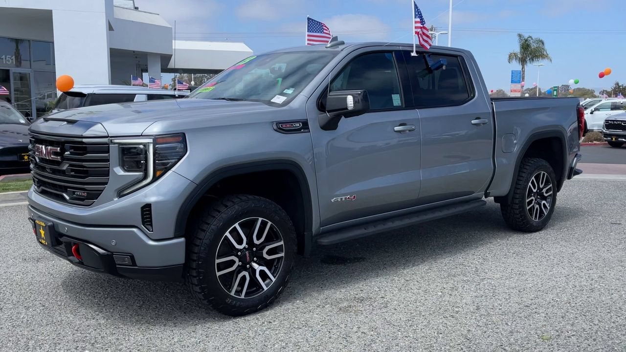 2023 GMC Sierra 1500 AT4