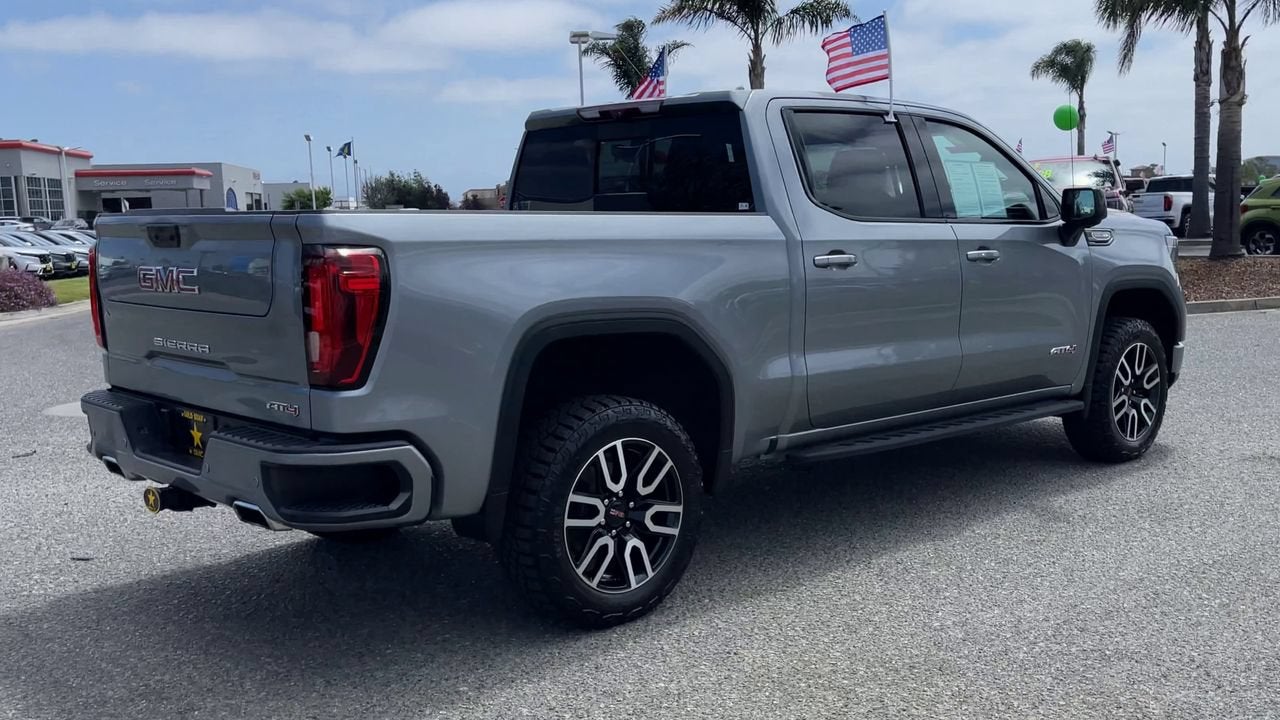 2023 GMC Sierra 1500 AT4