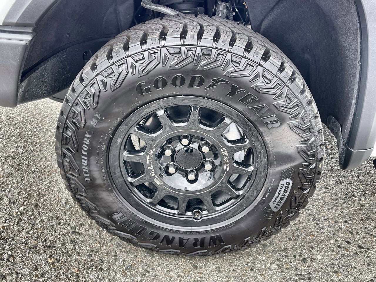2024 GMC Sierra 1500 AT4X